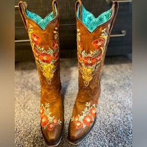Corral Cowboy boots 🦌Brand New🌺